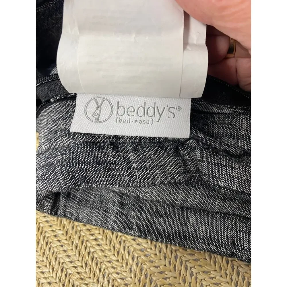 Beddy's Oliver Luxe Gray Textured Cotton Set 2 zippered Quilted Standard Shams